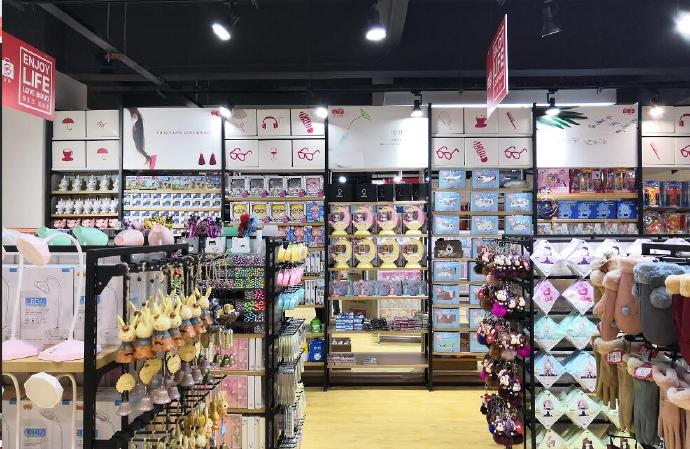 精品日用百货店的装修攻略 打造舒适与实用兼具的购物空间